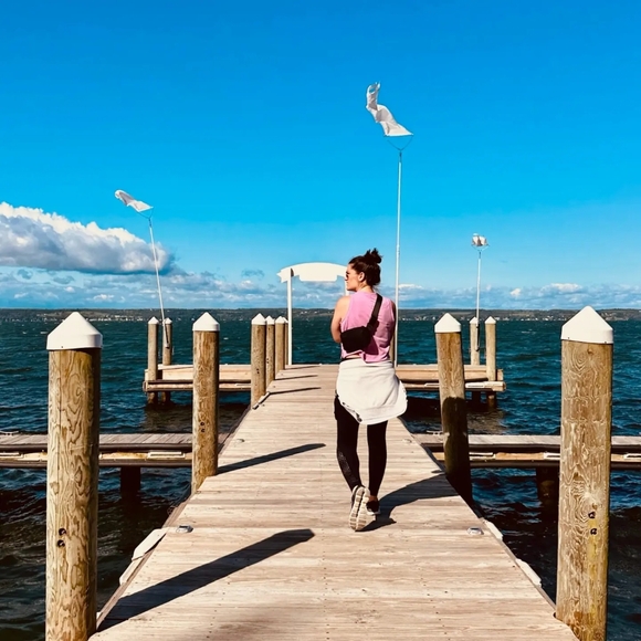 Meet your Posher, Emily - Picture 1 of 1